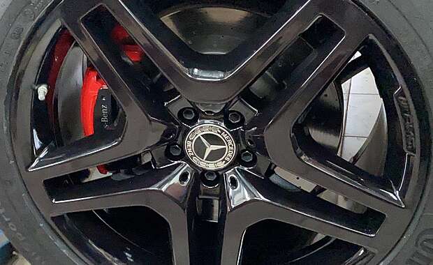 Painting of Wheels & Caliper in Estonia-2 Painting of Wheels & Caliper in Estonia-2