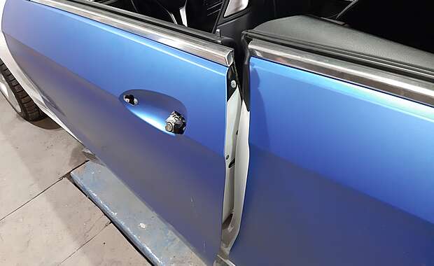 Vinyl Pasting of Body and Decor Elements Estonia-5 Vinyl Pasting of Body and Decor Elements Estonia-5