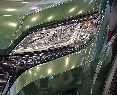 RDX RDSB164-GZD Headlight covers for FIAT Ducato (250 / 2014+) & CITROEN Jumper (Y, 250L / 2014+) & OPEL Movano (Y / 2021+) & PEUGEOT Boxer (Y / 2014+) & TOYOTA ProAce Max (T / 2024+) & RAM ProMaster (2013+) Black Highgloss Light Brows 