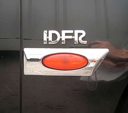 Trims for repeaters in the front fenders chrome IDFR 1-JR811-04C for Jaguar S-Type 1998-2003