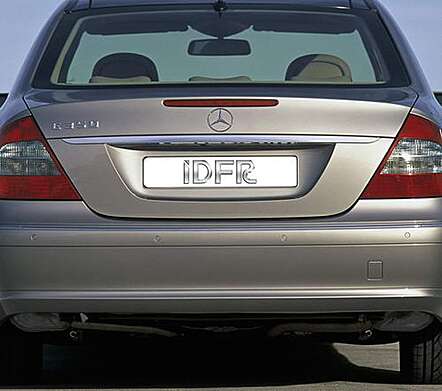 Chrome Central Rear Bumper Molding IDFR 1-MB205-10C for Mercedes Benz W211 E Class 2006-2009
