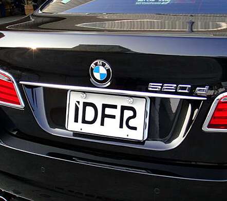 Molding above trunk lid number chrome IDFR 1-BW203-10C for BMW F10 2010-2016