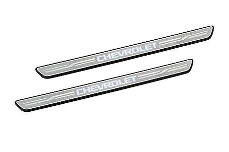 Overlays for internal thresholds with a logo and illumination a set of 2 pieces. GM 42744901 for Chevrolet Trailblazer 2021-2023
