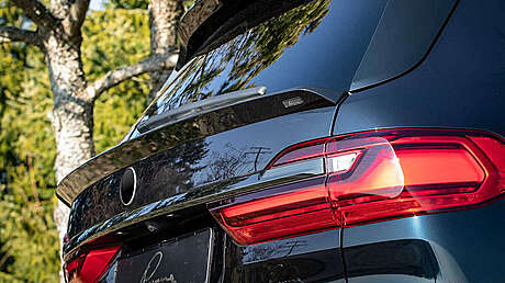 Trunk lid spoiler (carbon) Lumma BMG07.100.104 for BMW X7 (G07) (original, Germany)